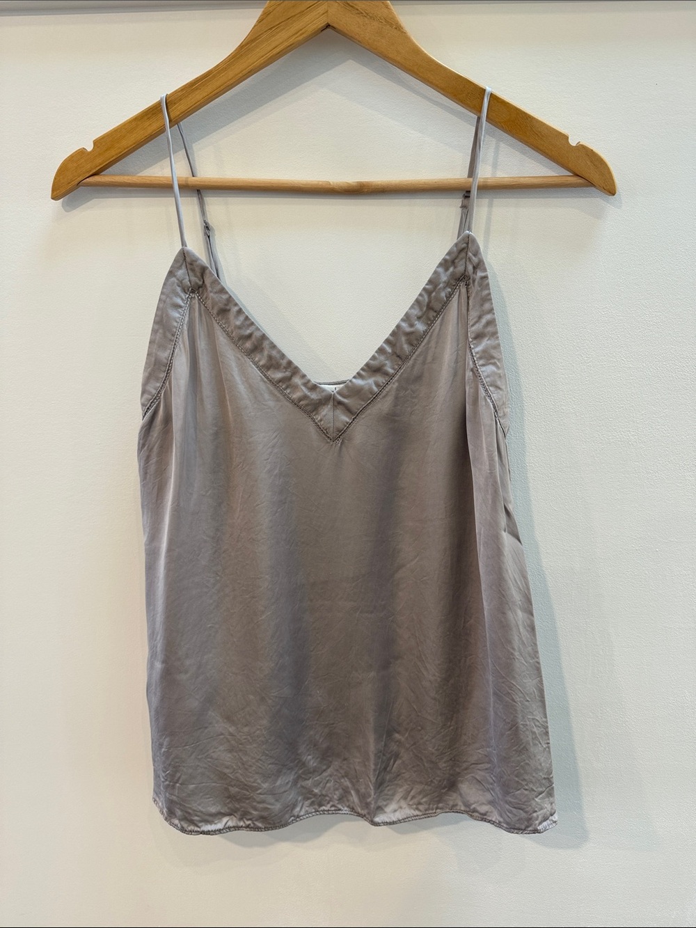 Wilfred Silky V-Neck Spaghetti-Strap Cami — Light Gray